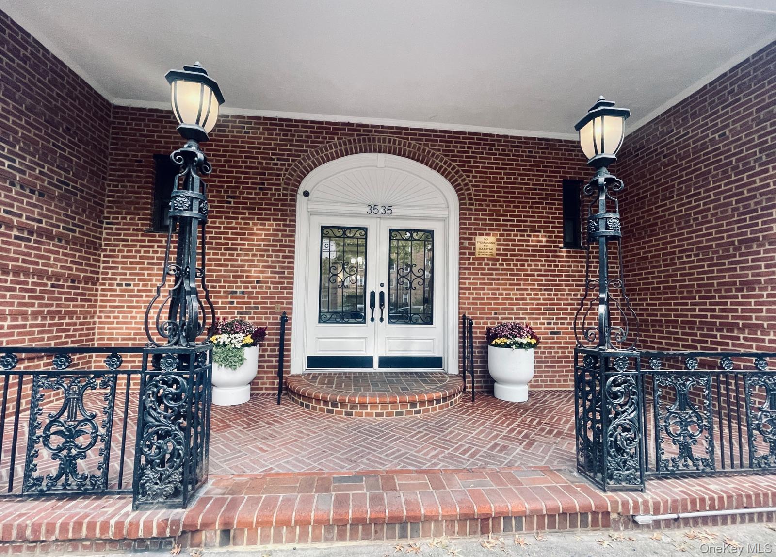 #1 photo, 35-35 75 Street, Jackson Heights , NY 11372
