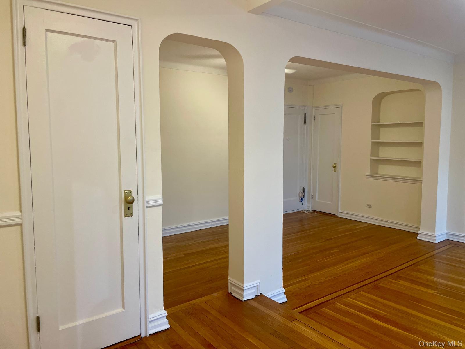 #5 photo, 35-35 75 Street, Jackson Heights , NY 11372