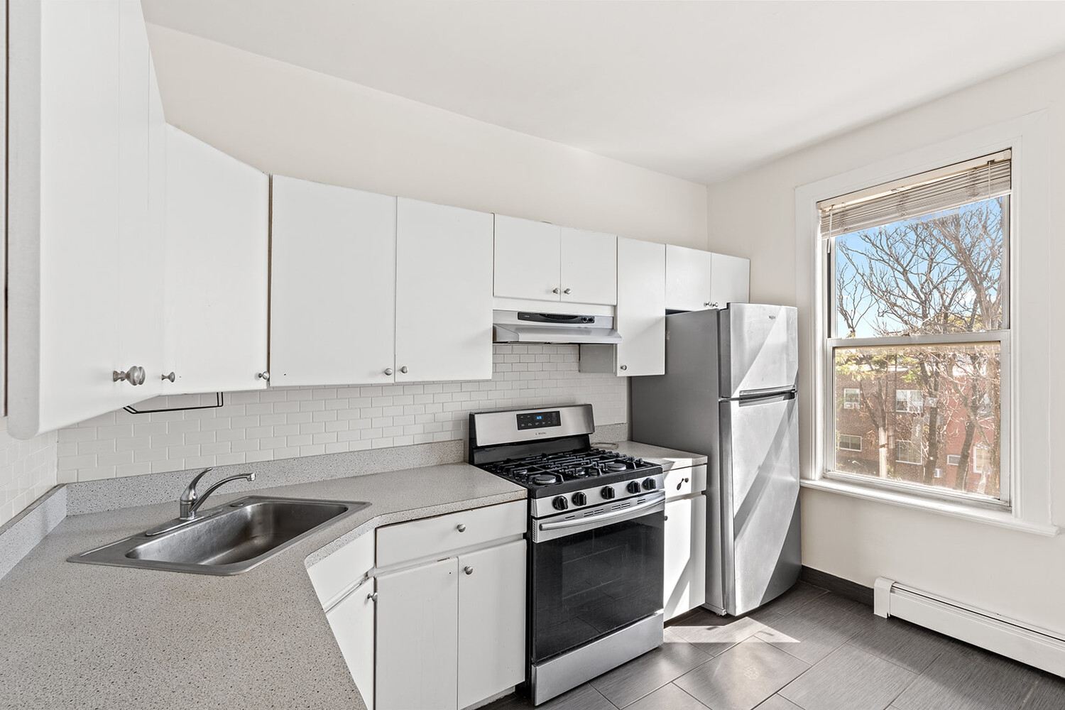 #3 photo, 25-87 46TH Street, Astoria , NY 11103