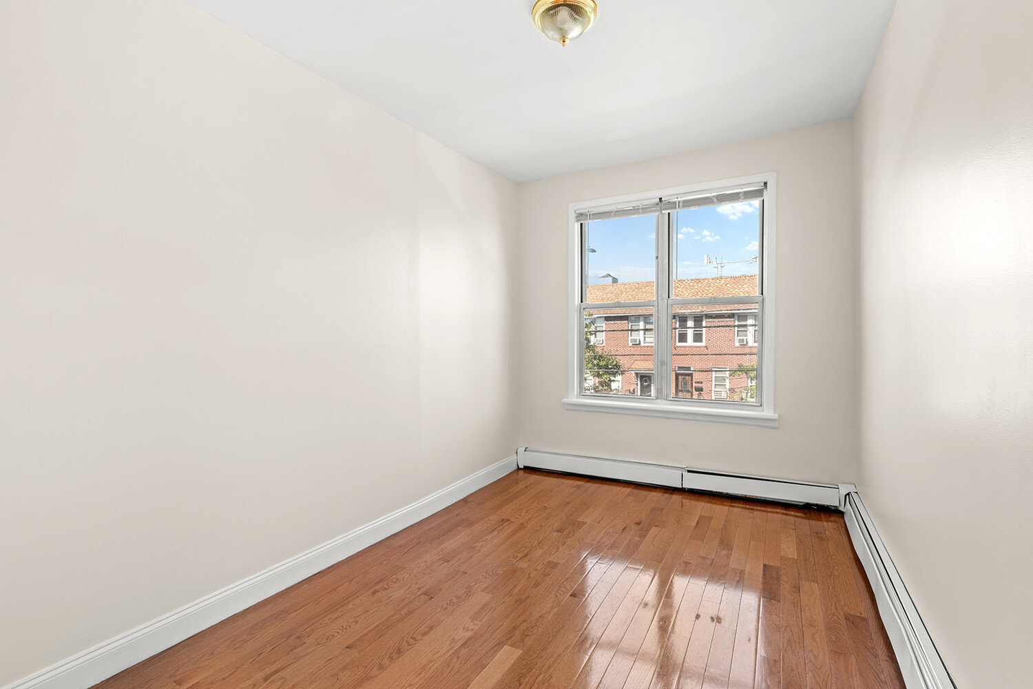 #4 photo, 25-87 46TH Street, Astoria , NY 11103