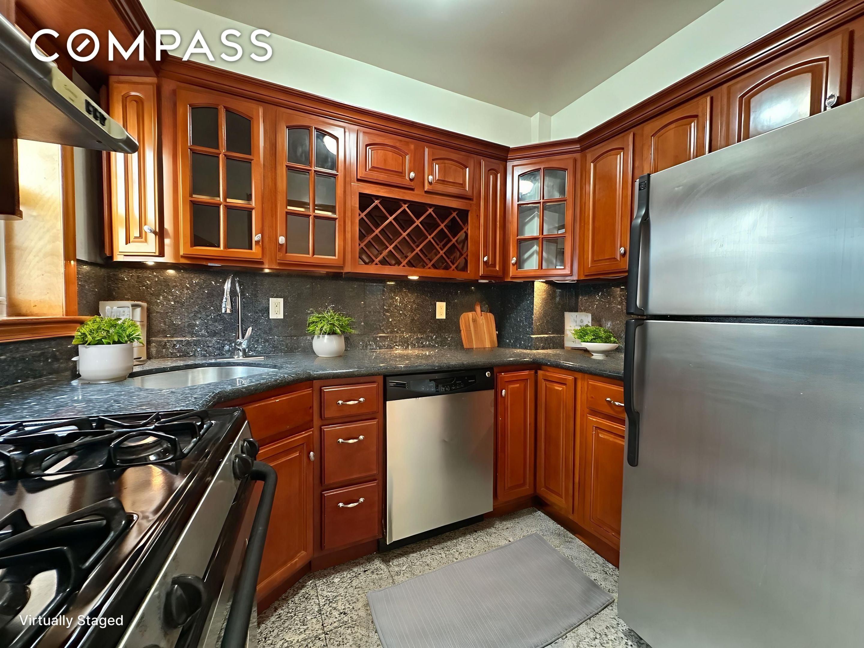 #6 photo, Woodside, Woodside , NY 11377