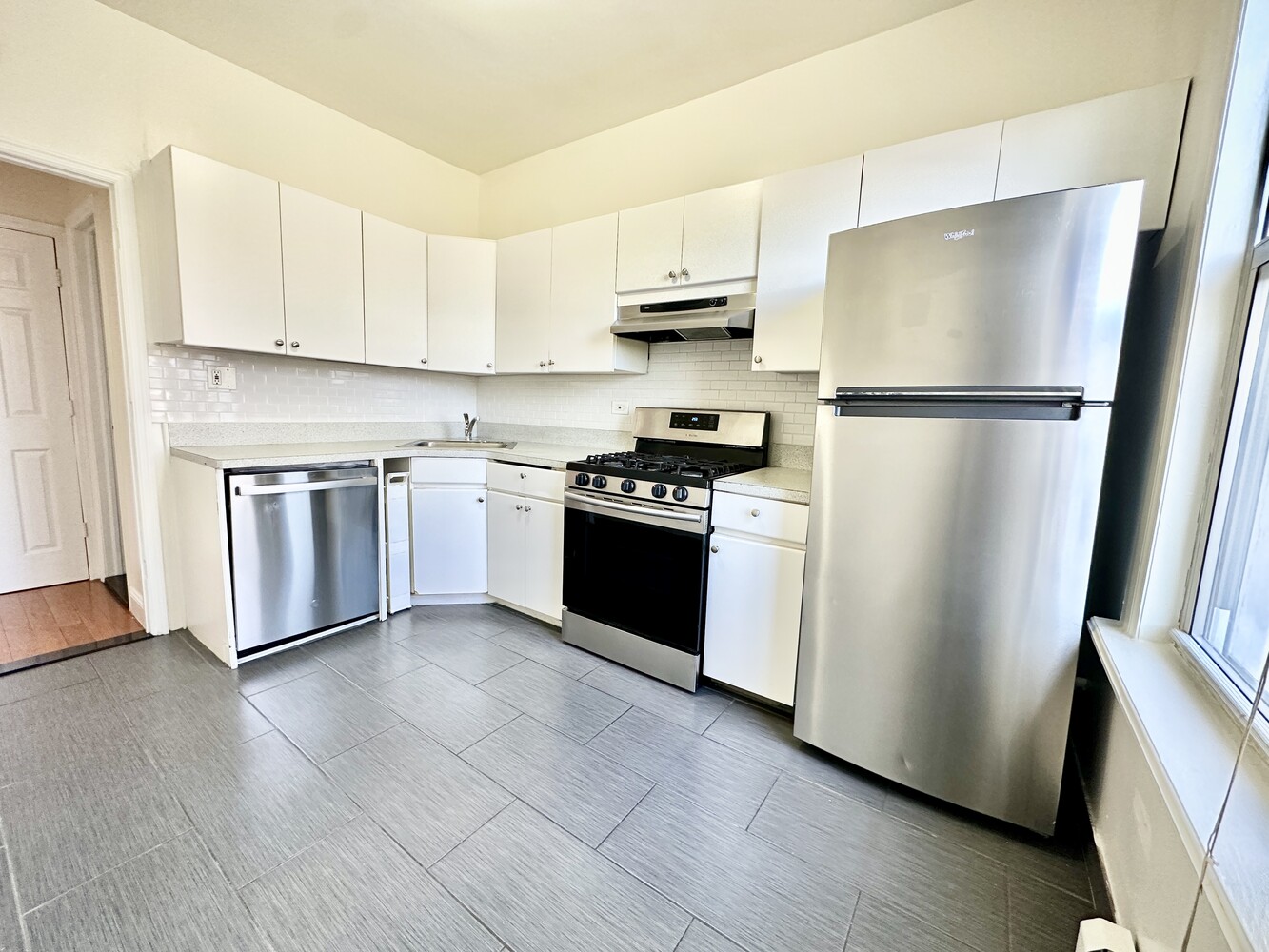 #3 photo, 25-87 46TH Street, Astoria , NY 11103