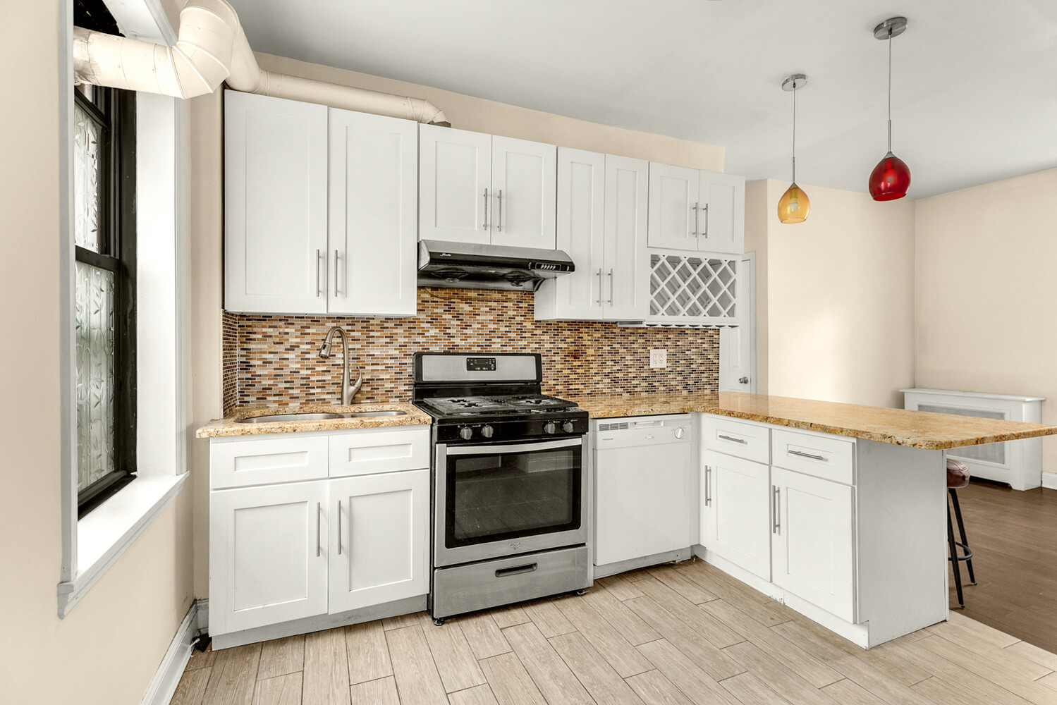 #4 photo, Ditmars Steinway, Ditmars Steinway , NY 11105