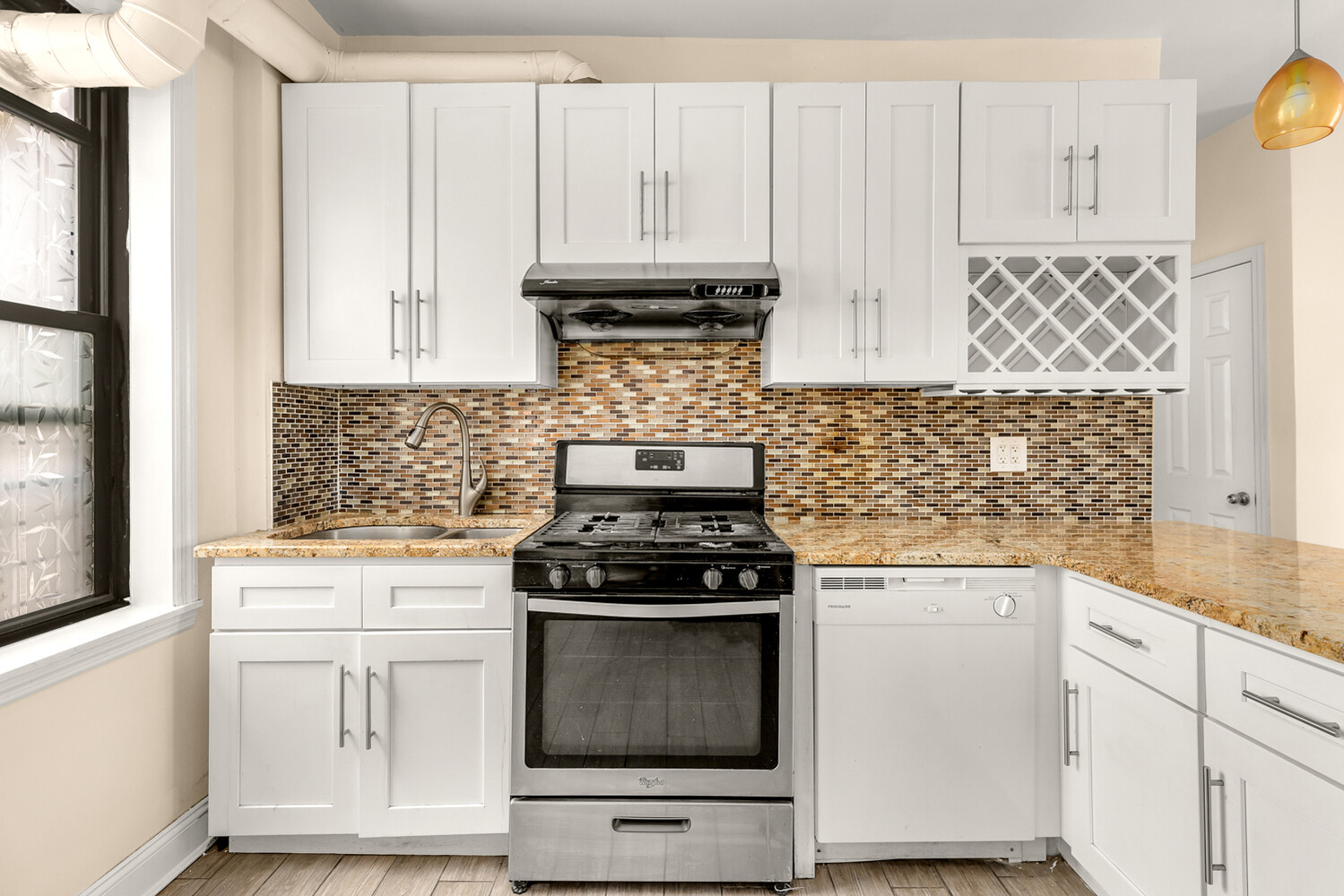 #5 photo, Ditmars Steinway, Ditmars Steinway , NY 11105