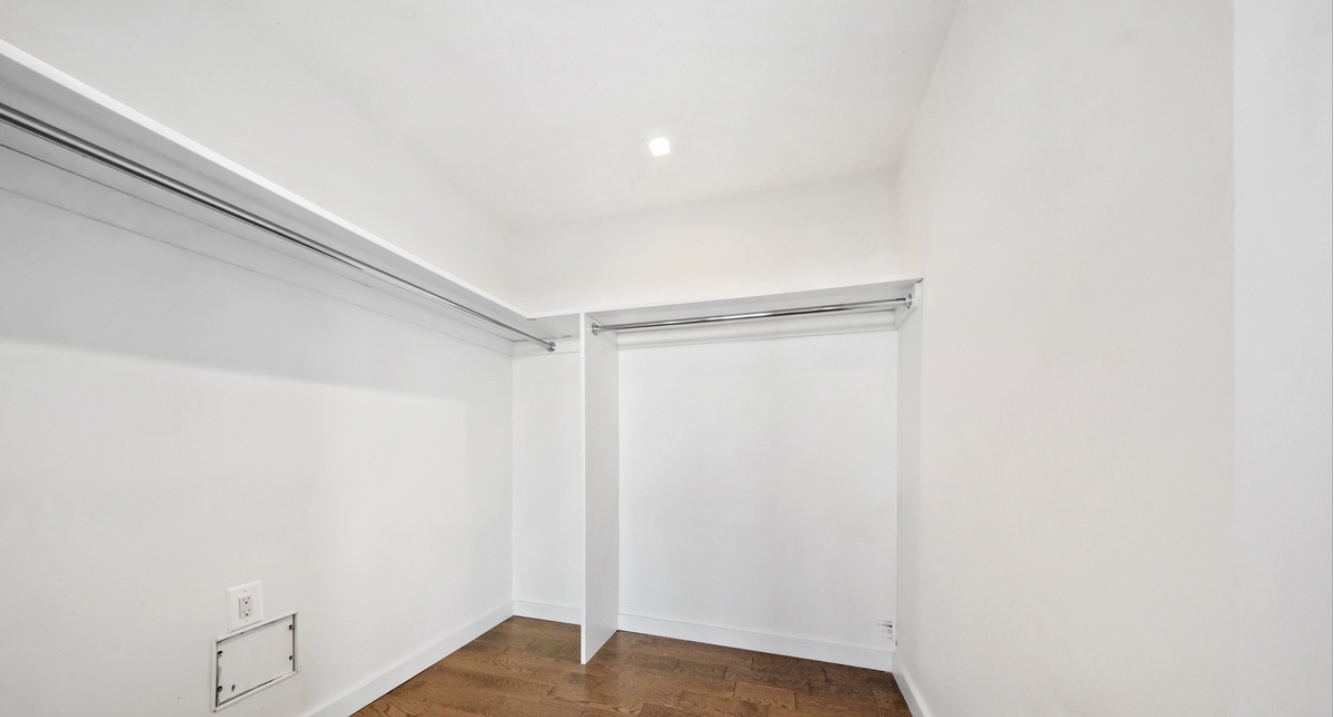 #2 photo, Long Island City, Long Island City , NY 11101