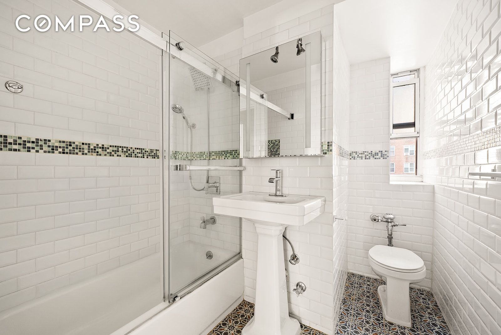 #7 photo, Jackson Heights, Jackson Heights , NY 11372
