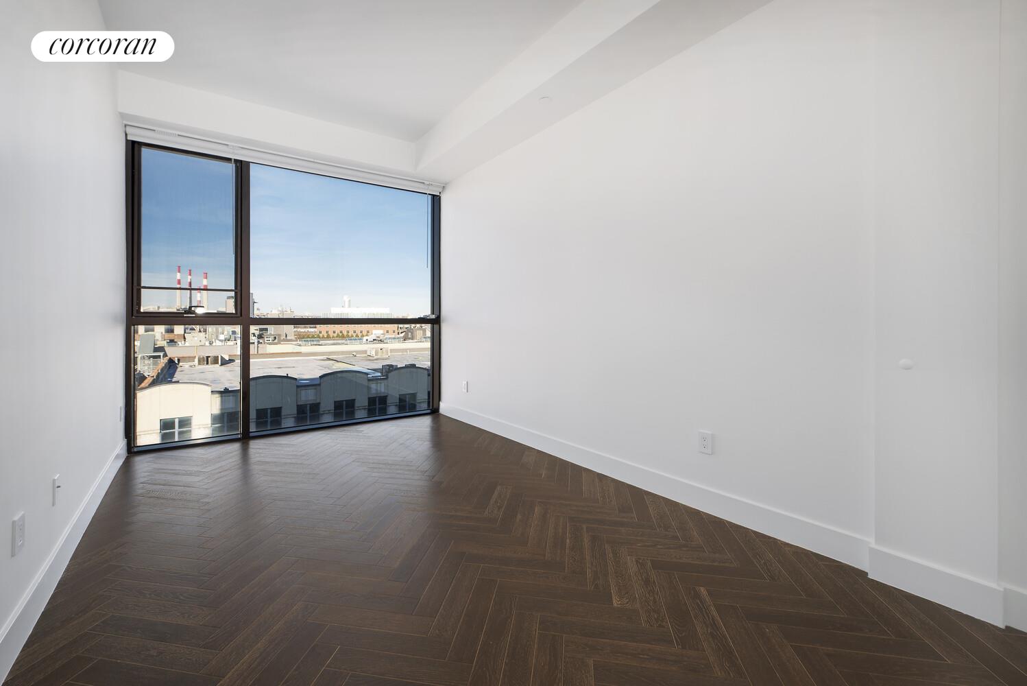 #13 photo, Long Island City, Long Island City , NY 11101
