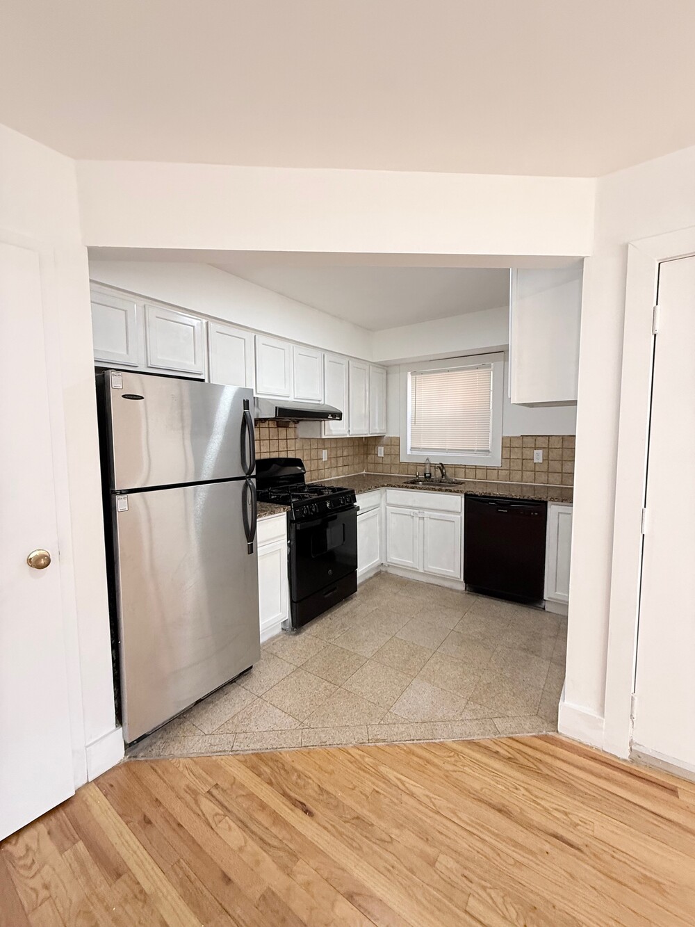 #1 photo, Woodside, Woodside , NY 11377