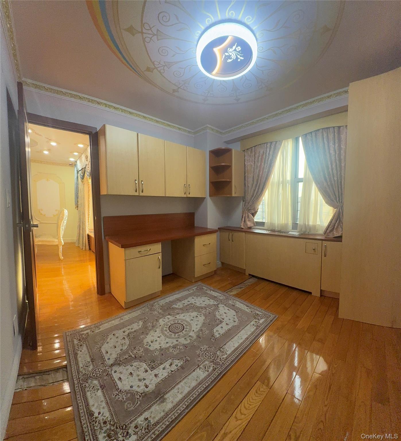 #7 photo, 61-20 Grand Central Parkway, Forest Hills , NY 11375