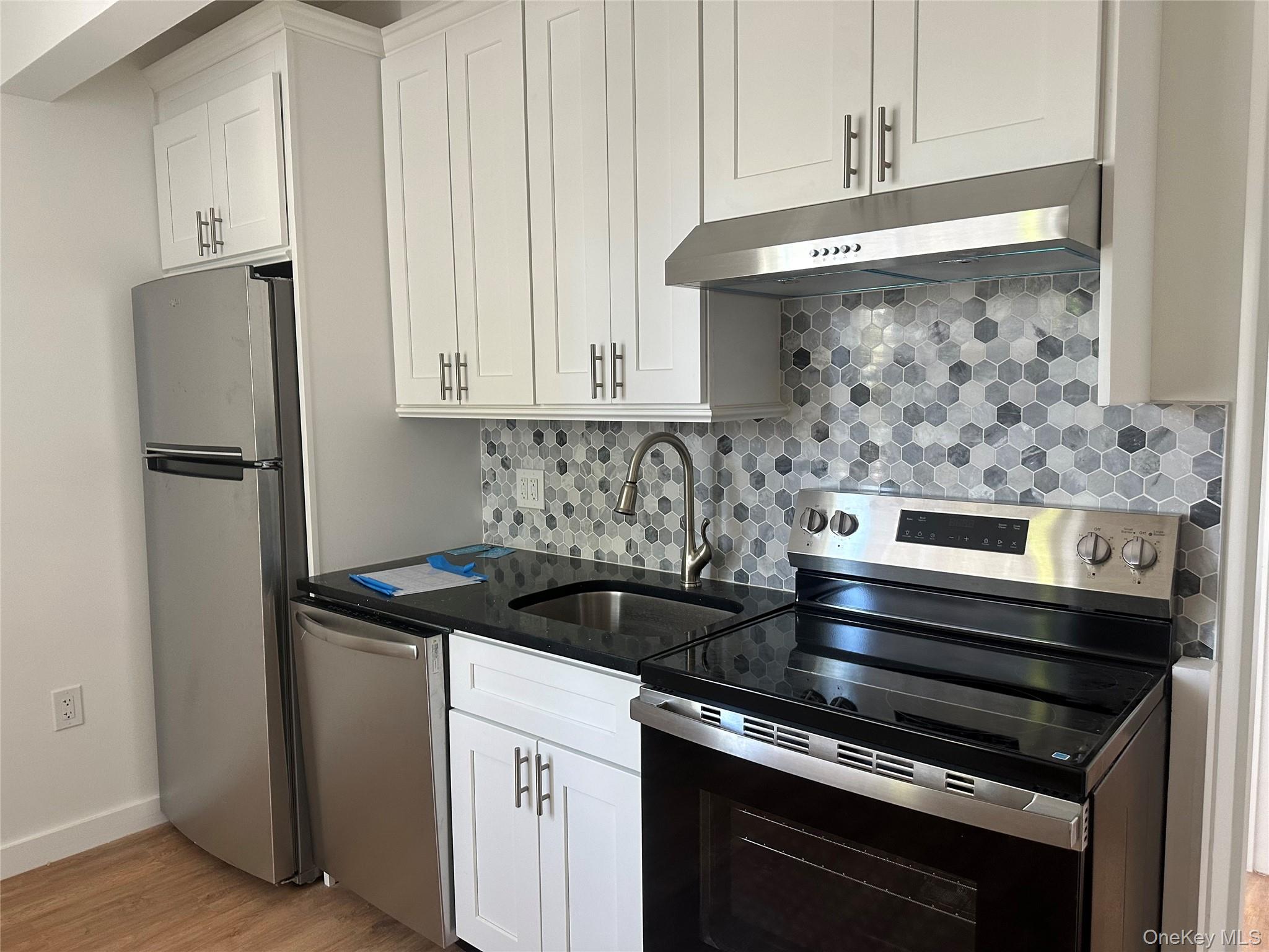 #2 photo, 54-01 108 Street, Corona , NY 11368