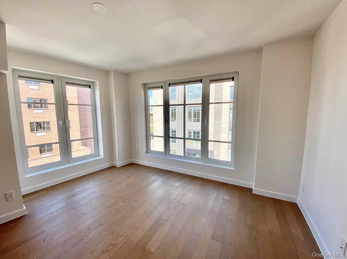 #10 photo, 3726 32 street, Long Island City , NY 11101