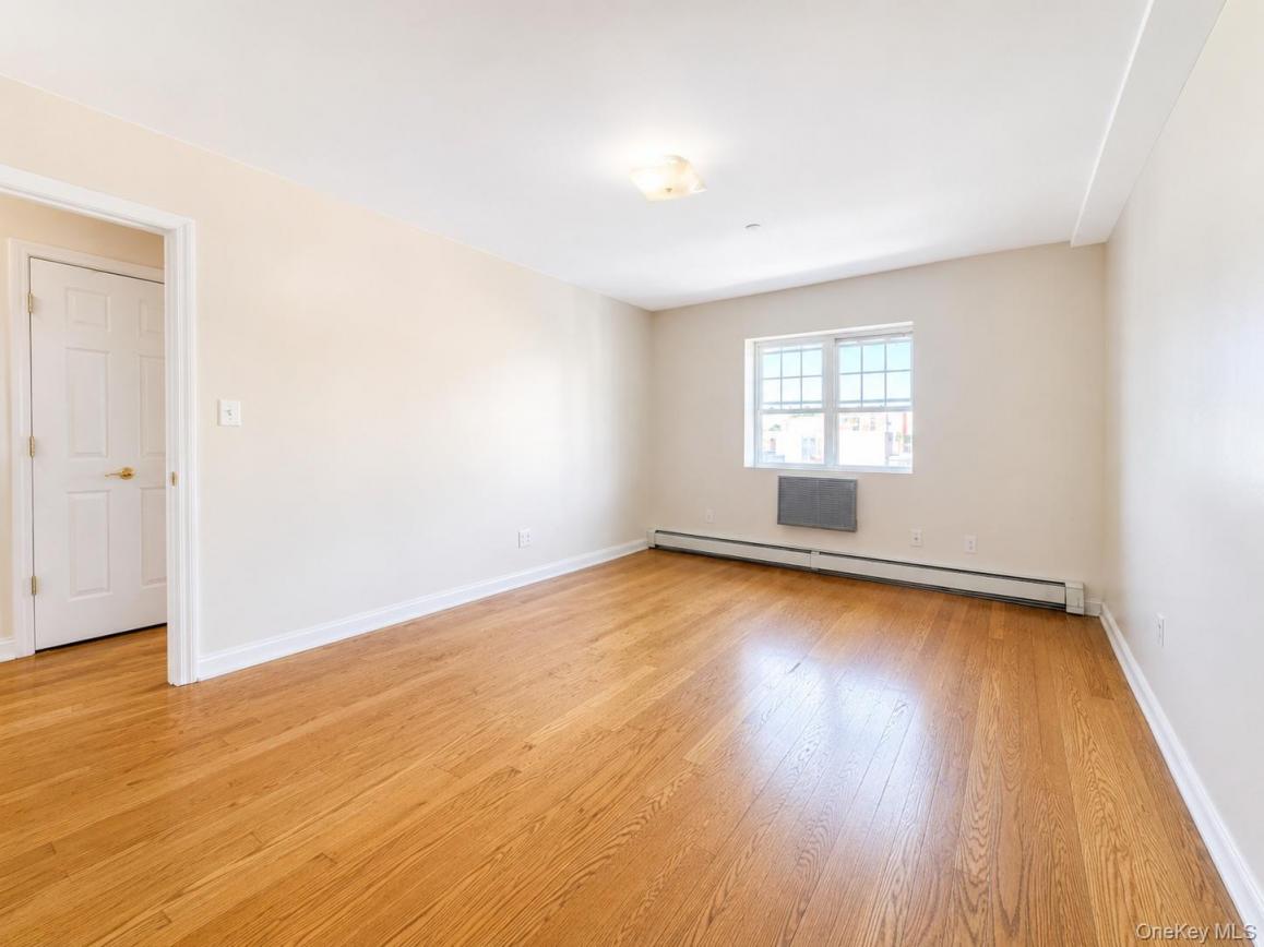 #4 photo, 4911 108th Street, Corona , NY 11368
