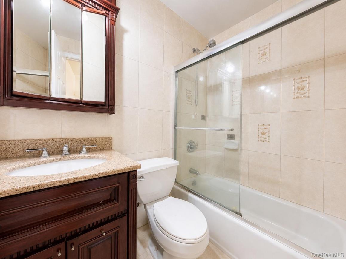 #6 photo, 4911 108th Street, Corona , NY 11368