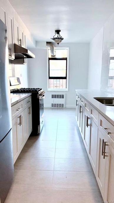 #3 photo, 83-60 Vietor Avenue, Elmhurst , NY 11373