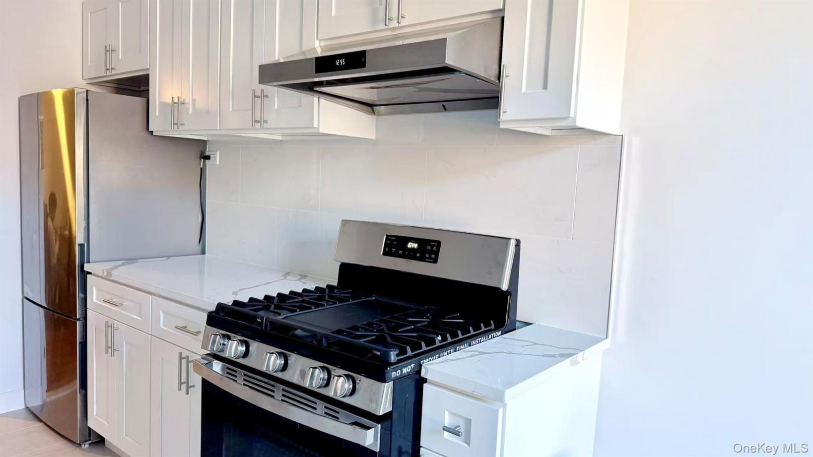#4 photo, 83-60 Vietor Avenue, Elmhurst , NY 11373