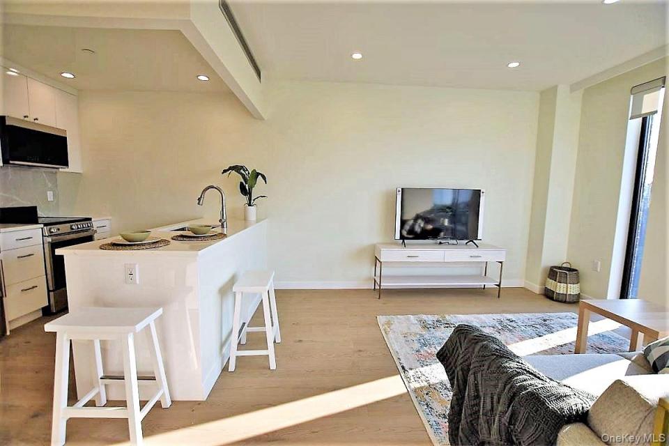 #14 photo, 41-26 44th Street, Sunnyside , NY 11104