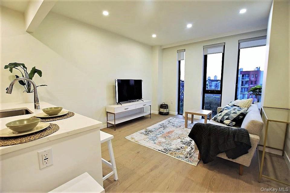 #15 photo, 41-26 44th Street, Sunnyside , NY 11104