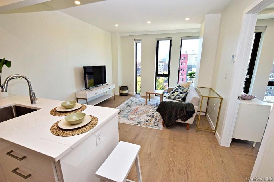 #2 photo, 41-26 44th Street, Sunnyside , NY 11104