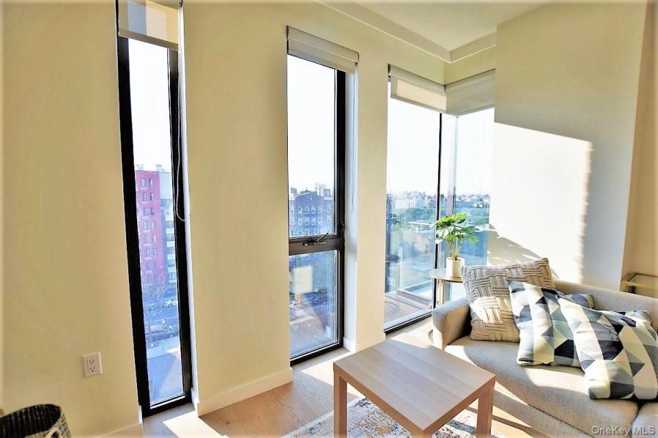 #7 photo, 41-26 44th Street, Sunnyside , NY 11104