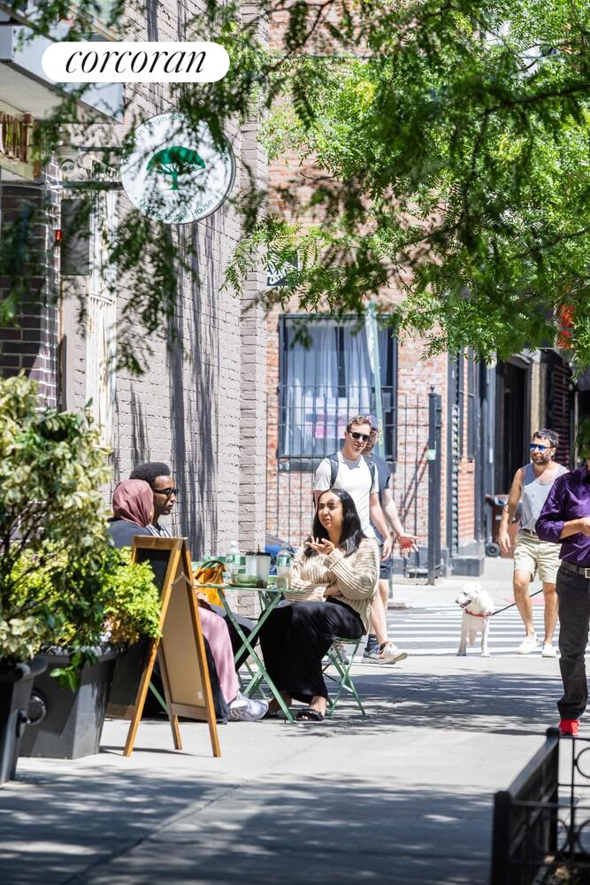 #20 photo, Brooklyn, Greenpoint , NY 11222