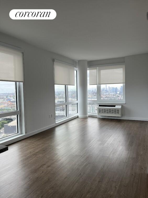#3 photo, Long Island City, Long Island City , NY 11101