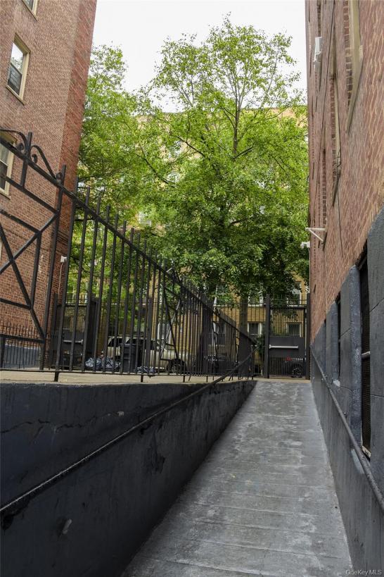 #15 photo, 41-30 46th Street, Sunnyside , NY 11104