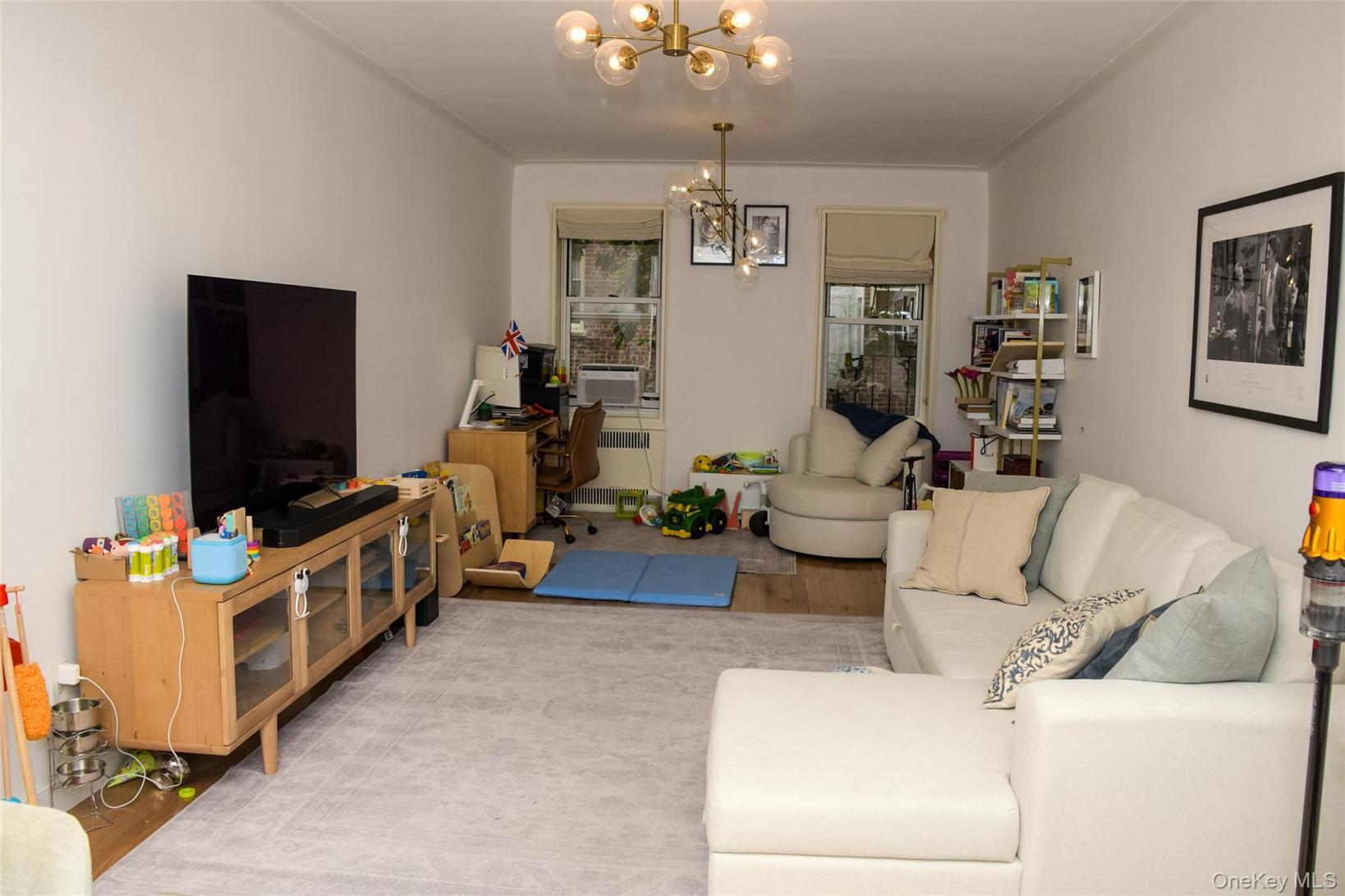 #3 photo, 41-30 46th Street, Sunnyside , NY 11104