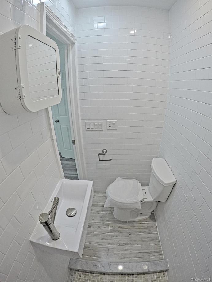 #6 photo, 4024 Aske Street, Elmhurst , NY 11373