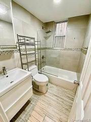 #11 photo, 4024 Aske Street, Elmhurst , NY 11373