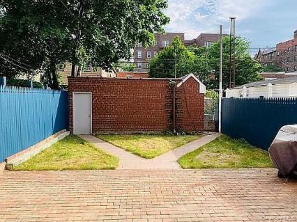 #8 photo, 4024 Aske Street, Elmhurst , NY 11373