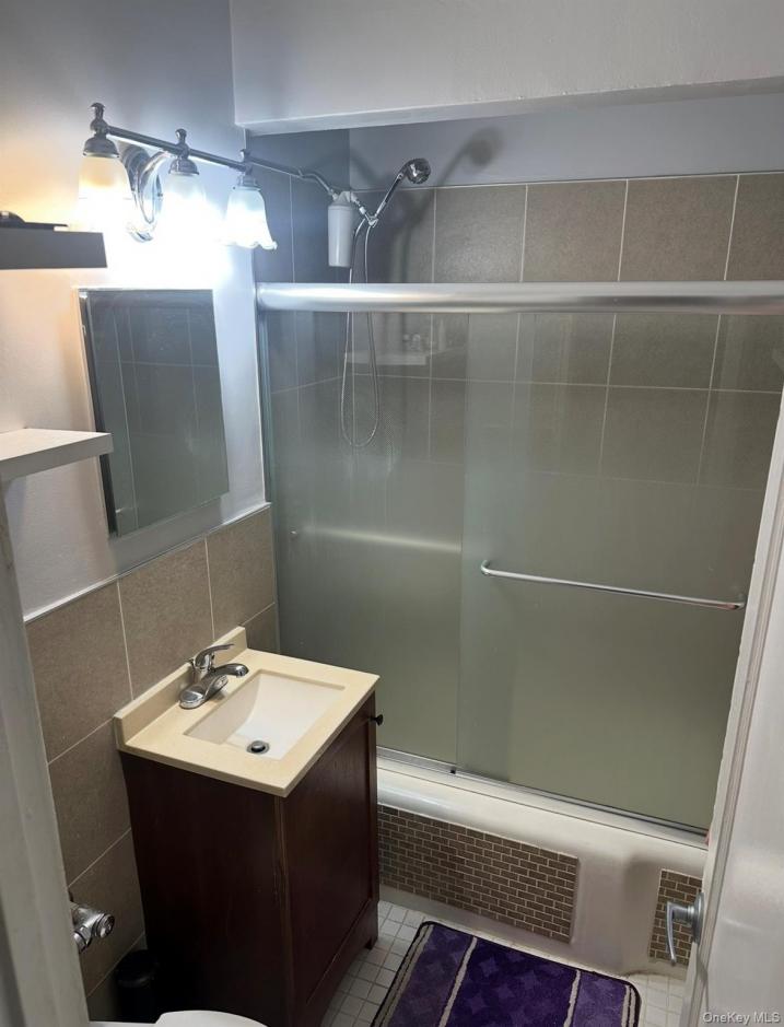 #10 photo, 34-10 75th Street, Jackson Heights , NY 11372