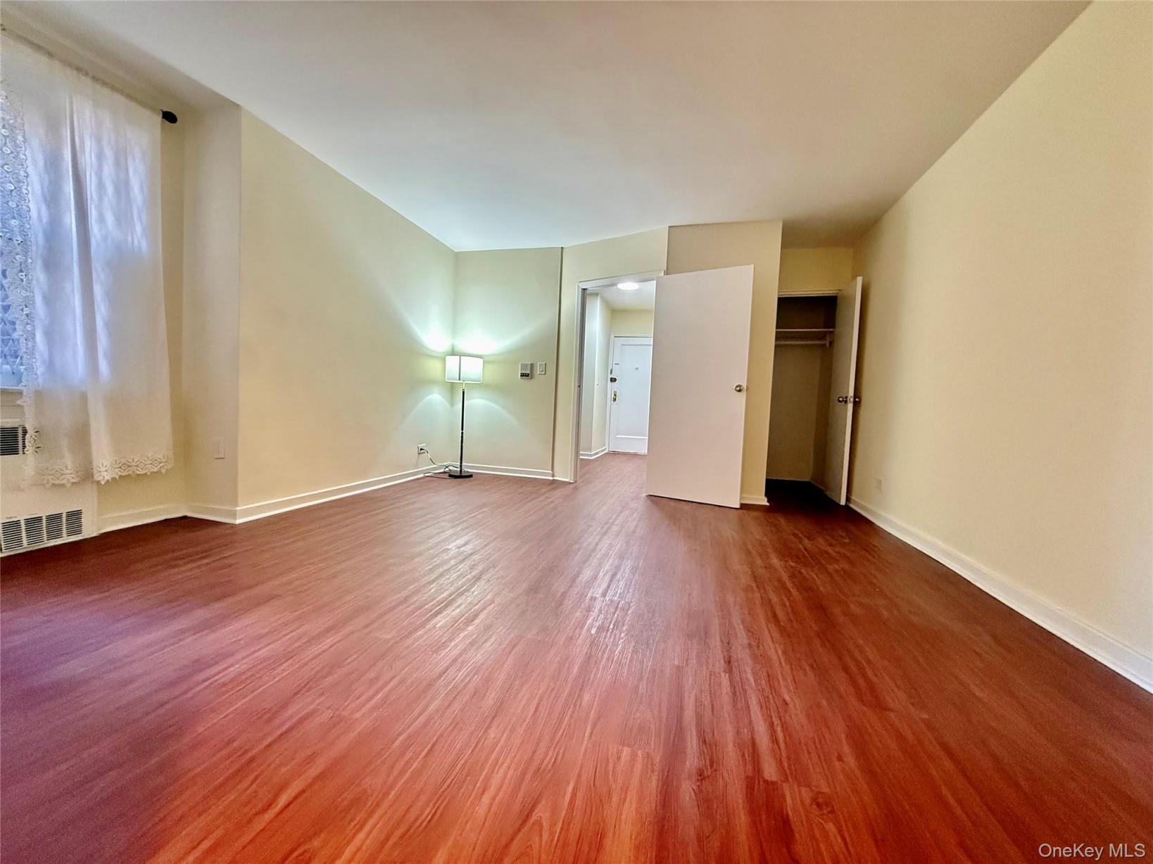 #7 photo, 144-35 Sanford Avenue, Flushing , NY 11355