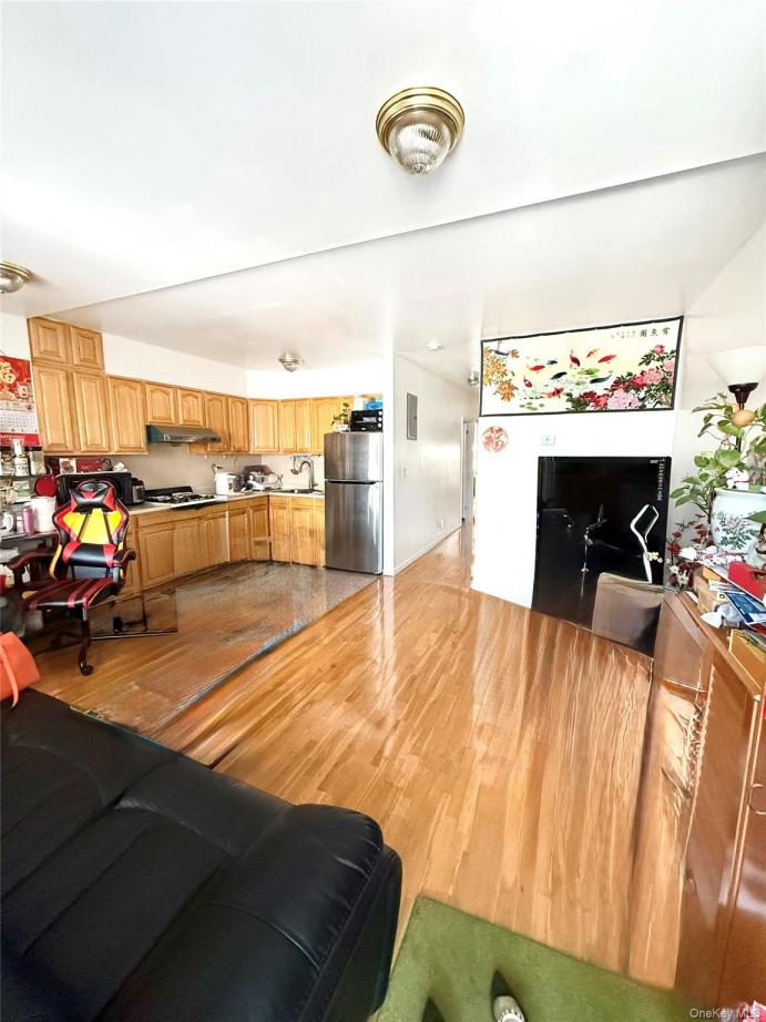 #7 photo, 13-05 128th Street, College Point , NY 11356