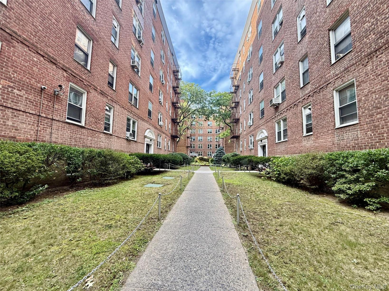 #12 photo, 144-35 Sanford Avenue, Flushing , NY 11355