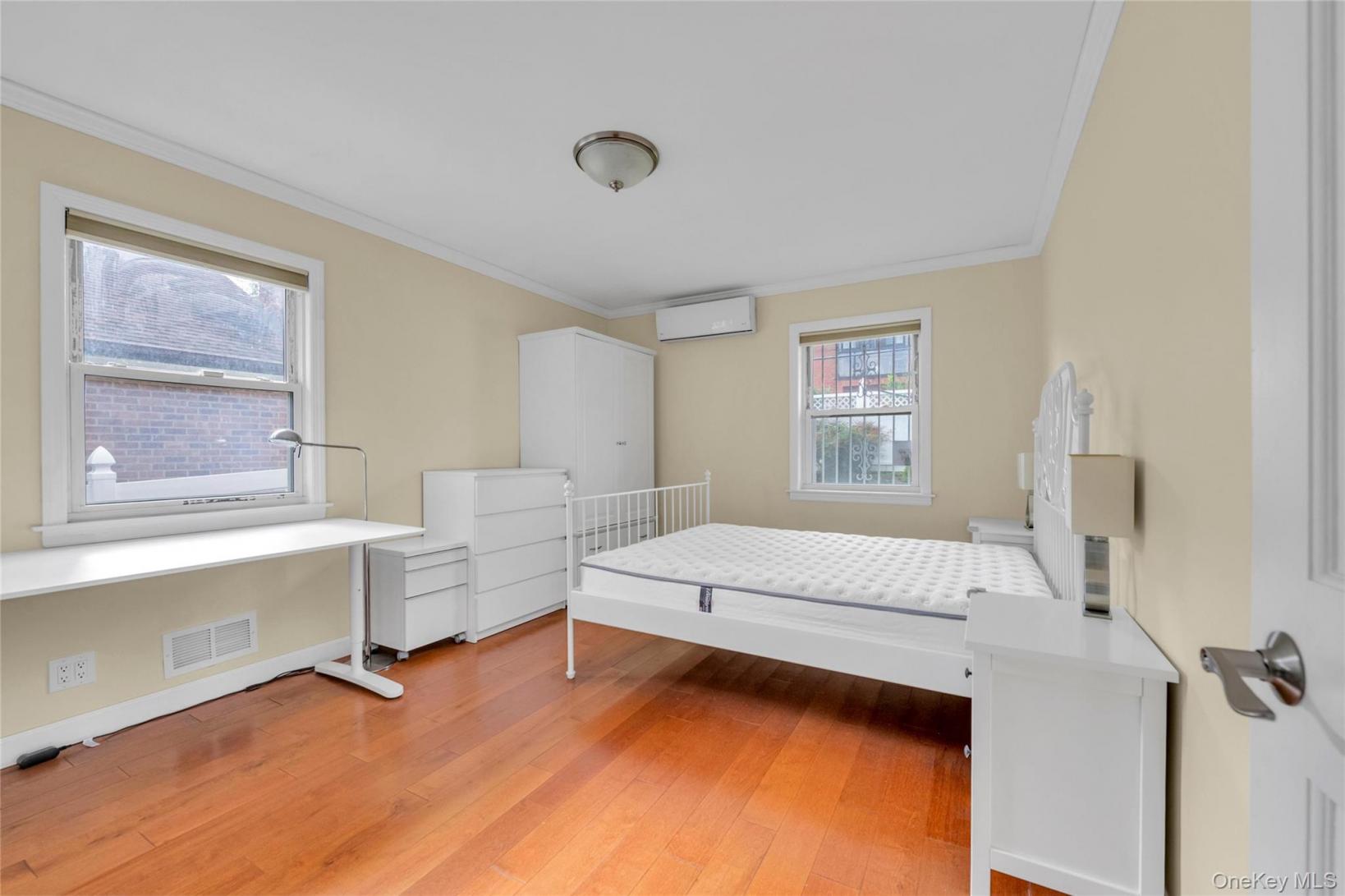 #11 photo, 5012 232nd Street, Bayside , NY 11364