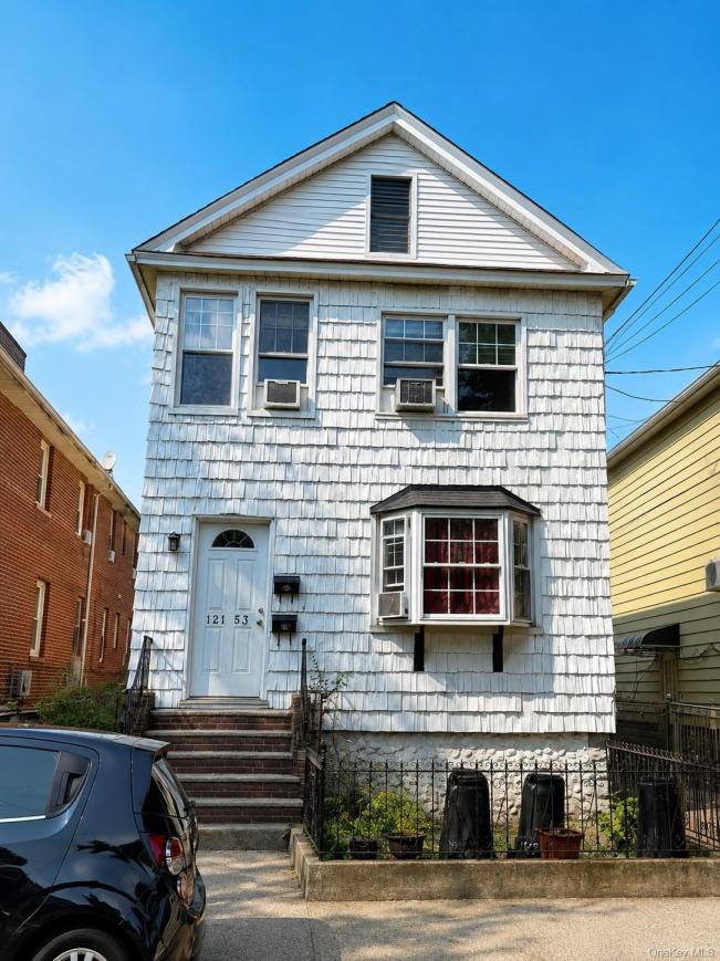 #10 photo, 121-53 6TH Av, Flushing , NY 11356