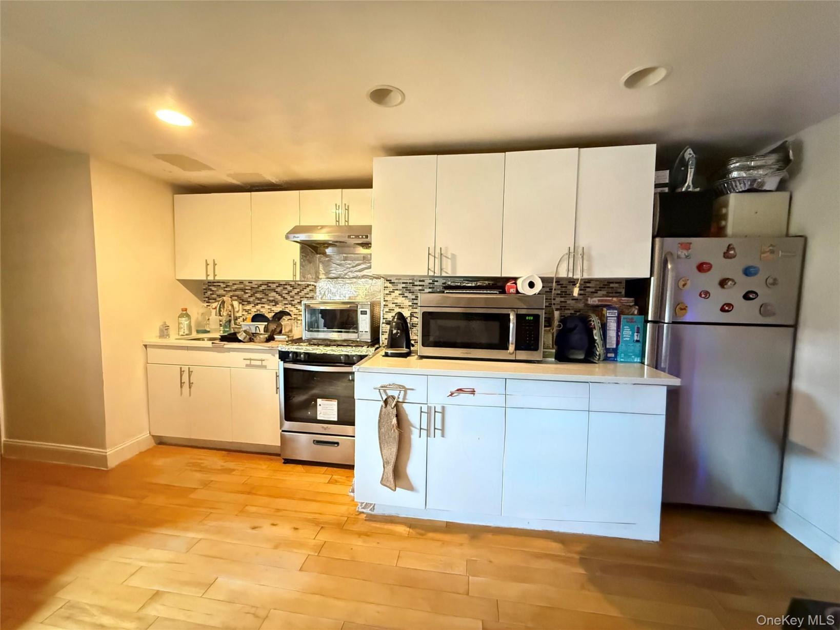 #8 photo, 14-18 114th Street, College Point , NY 11356