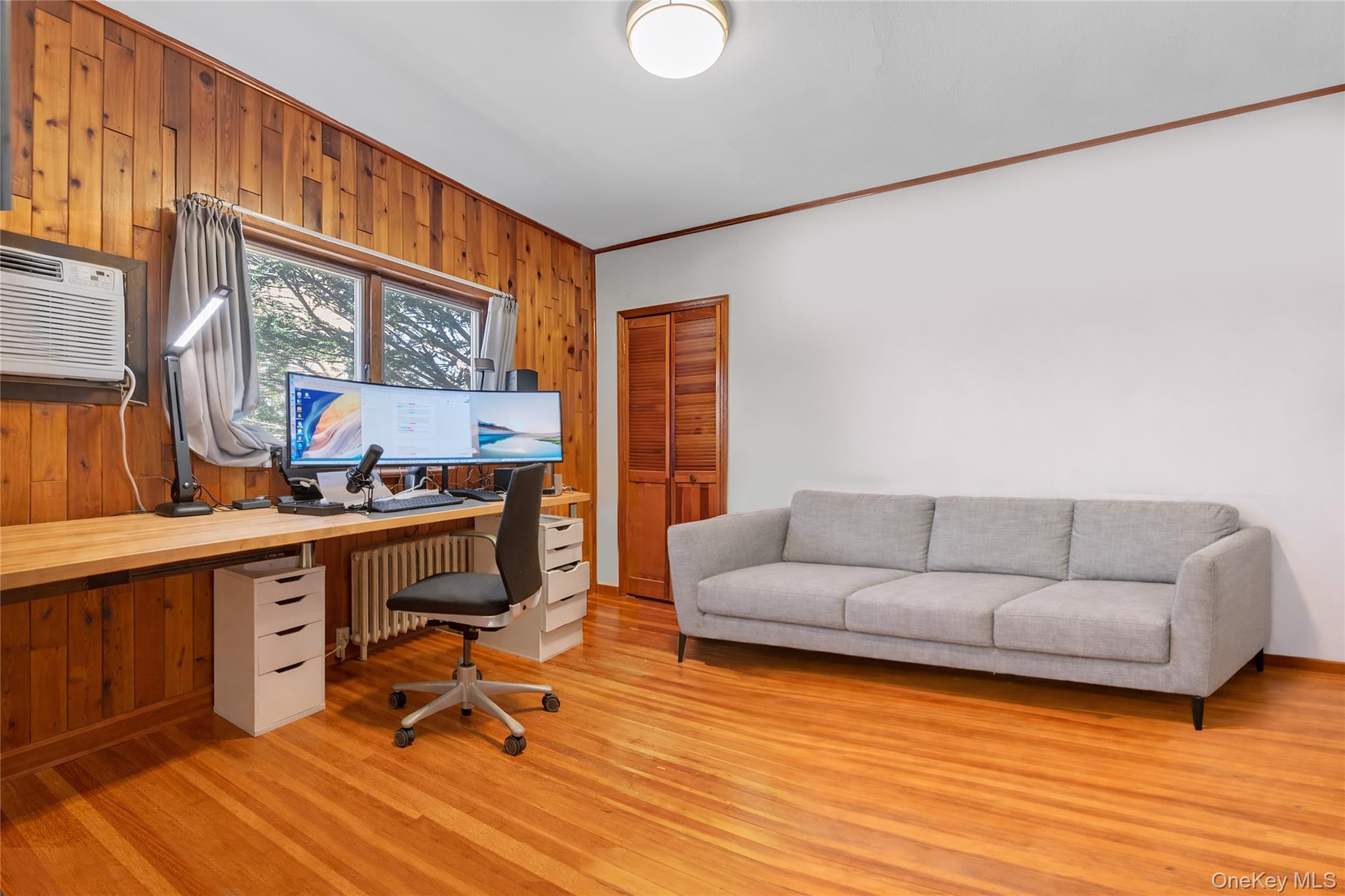 #9 photo, 40-19 218th Street, Bayside , NY 11361