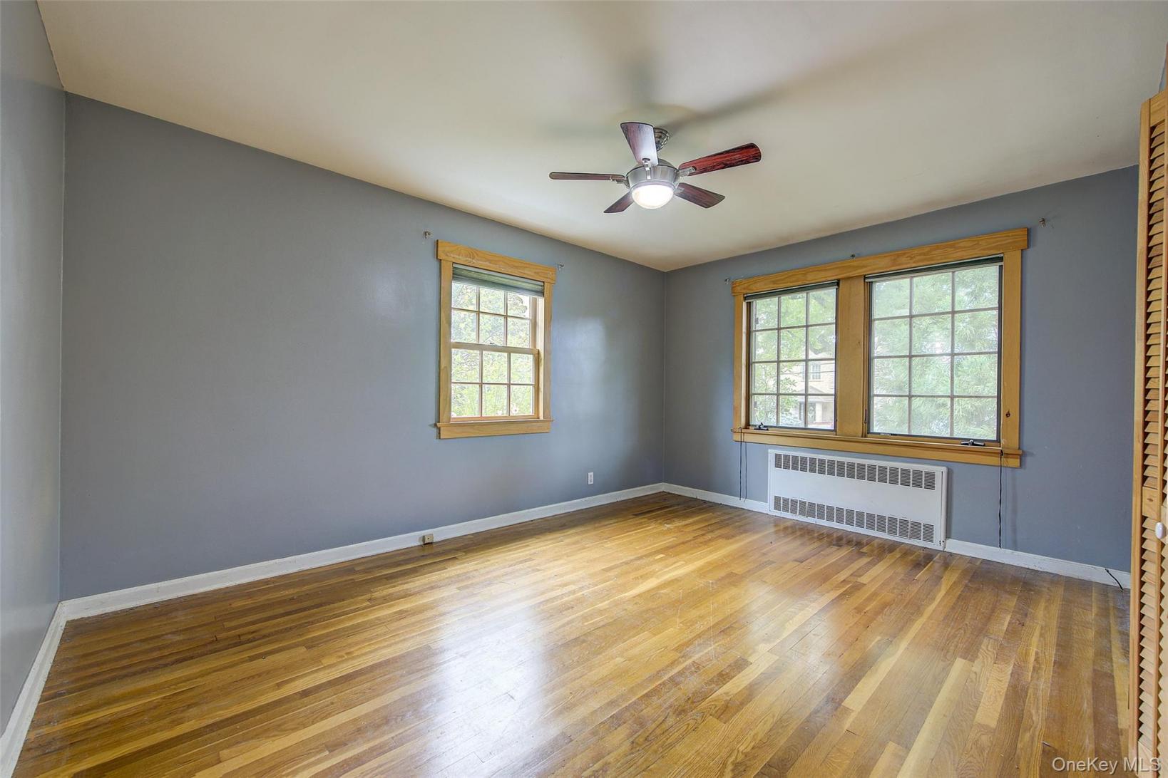 #15 photo, 26-20 210th Place, Bayside , NY 11360