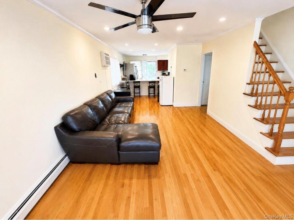 #2 photo, 201-10 26th Avenue, Bayside , NY 11360