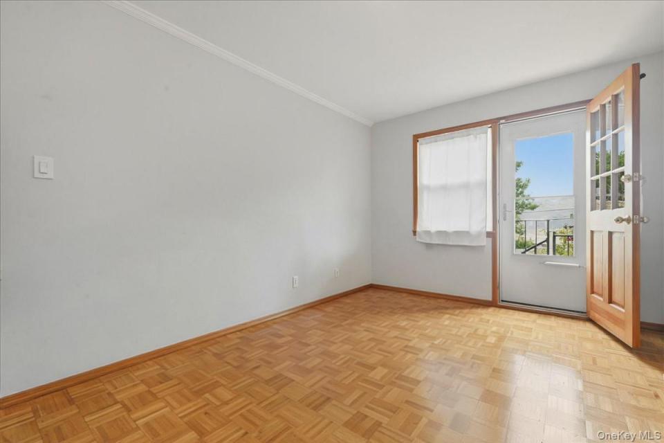 #14 photo, 11-63 129th Street, College Point , NY 11356