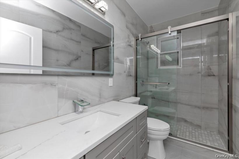#13 photo, 27-09 Utopia Parkway, Flushing , NY 11358
