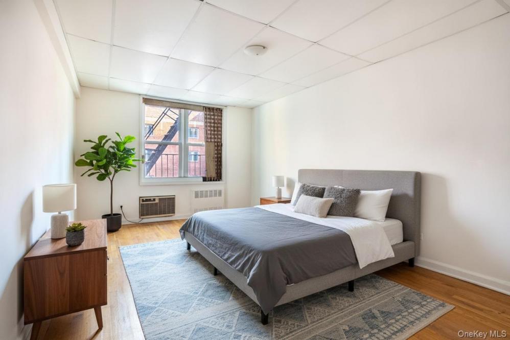 #10 photo, 144-30 Sanford Avenue, Flushing , NY 11355