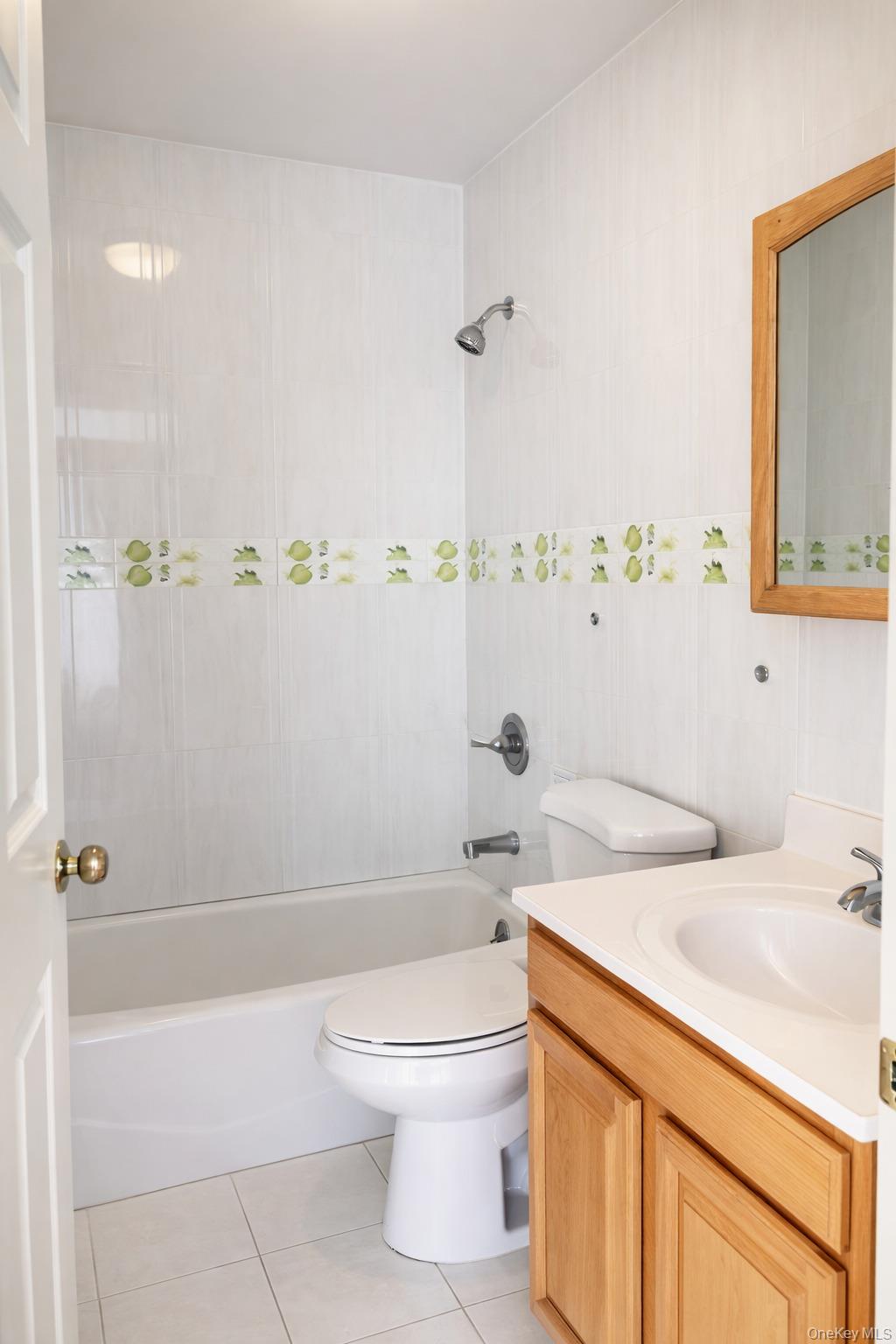 #7 photo, 37-40 103RD, Corona , NY 11368