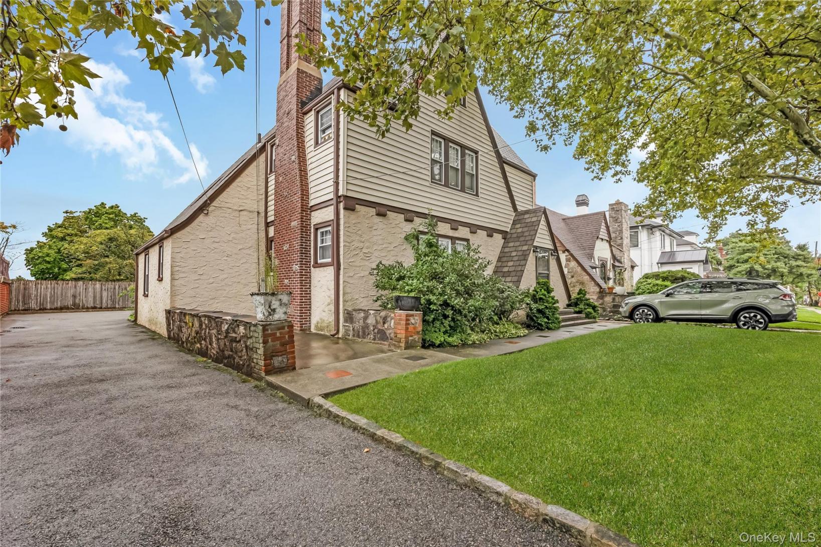 #2 photo, 4511 220th Place, Bayside , NY 11361