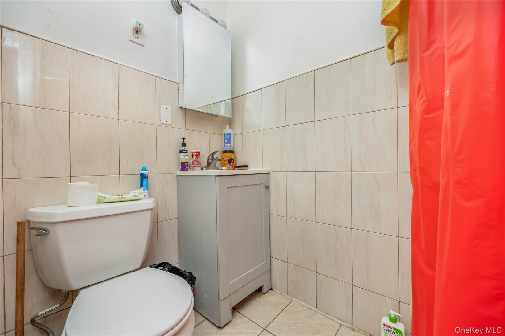 #20 photo, 125-12 18th Avenue, College Point , NY 11356