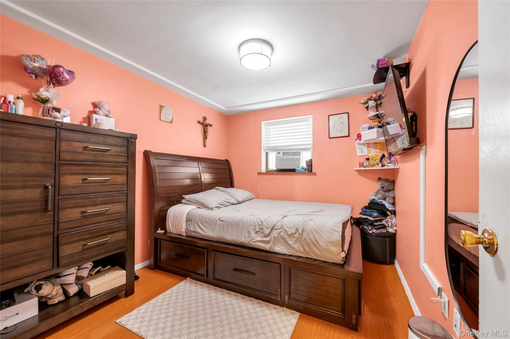 #13 photo, 2518 123rd Street, Flushing , NY 11354