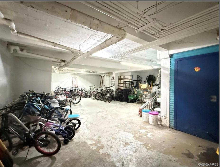 #13 photo, 144-35 Sanford Avenue, Flushing , NY 11355