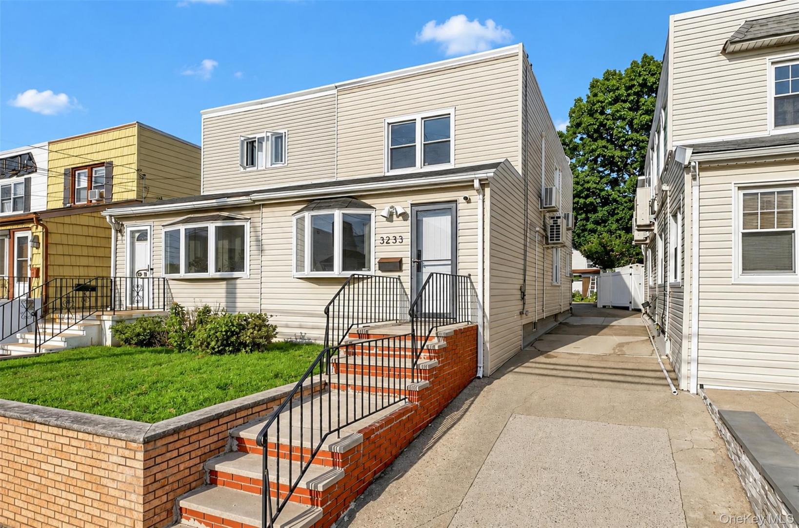 #2 photo, 32-33 202nd Street, Bayside , NY 11361