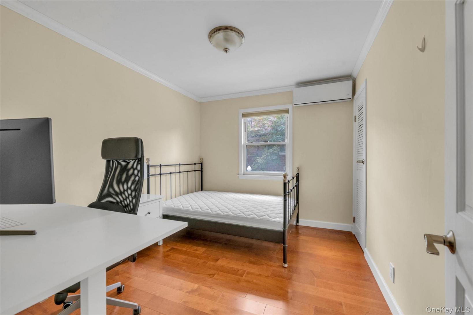 #12 photo, 5012 232nd Street, Bayside , NY 11364